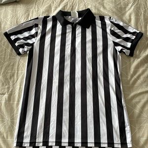 Referee shirt. EUC! ⚽️🏈